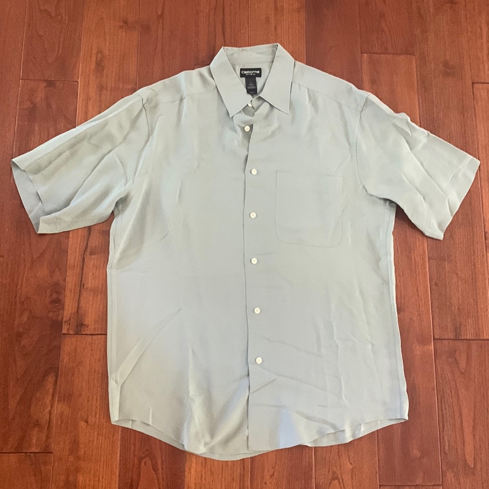 100% silk Men's Claiborne camp shirt size L moss green micro stripe button up